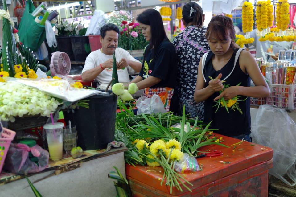 44075_แผงค้า ดอกไม้.jpg