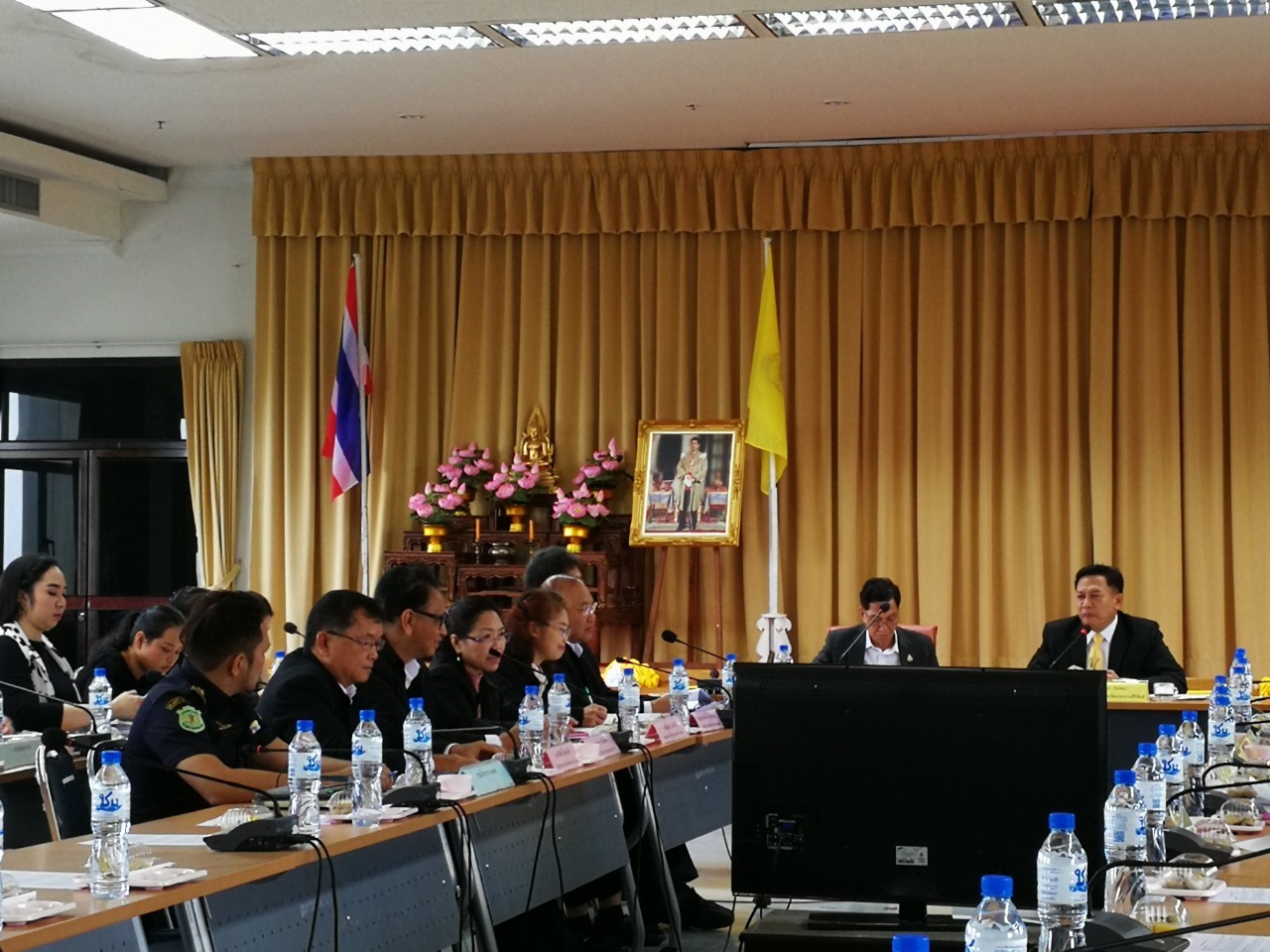 การประชุมหารือ “แนวทางการแก้ไขปัญหาเรื่องมะพร้าวทั้งระบบ”