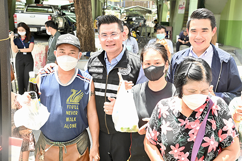 โครงการ mobile พาณิชย์...ลดราคา!ช่วยประชาชน @แฟลตห้วยขวาง