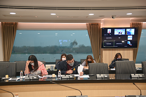 ประชุมติดตามสถานการณ์ข้าวโพดเลี้ยงสัตว์