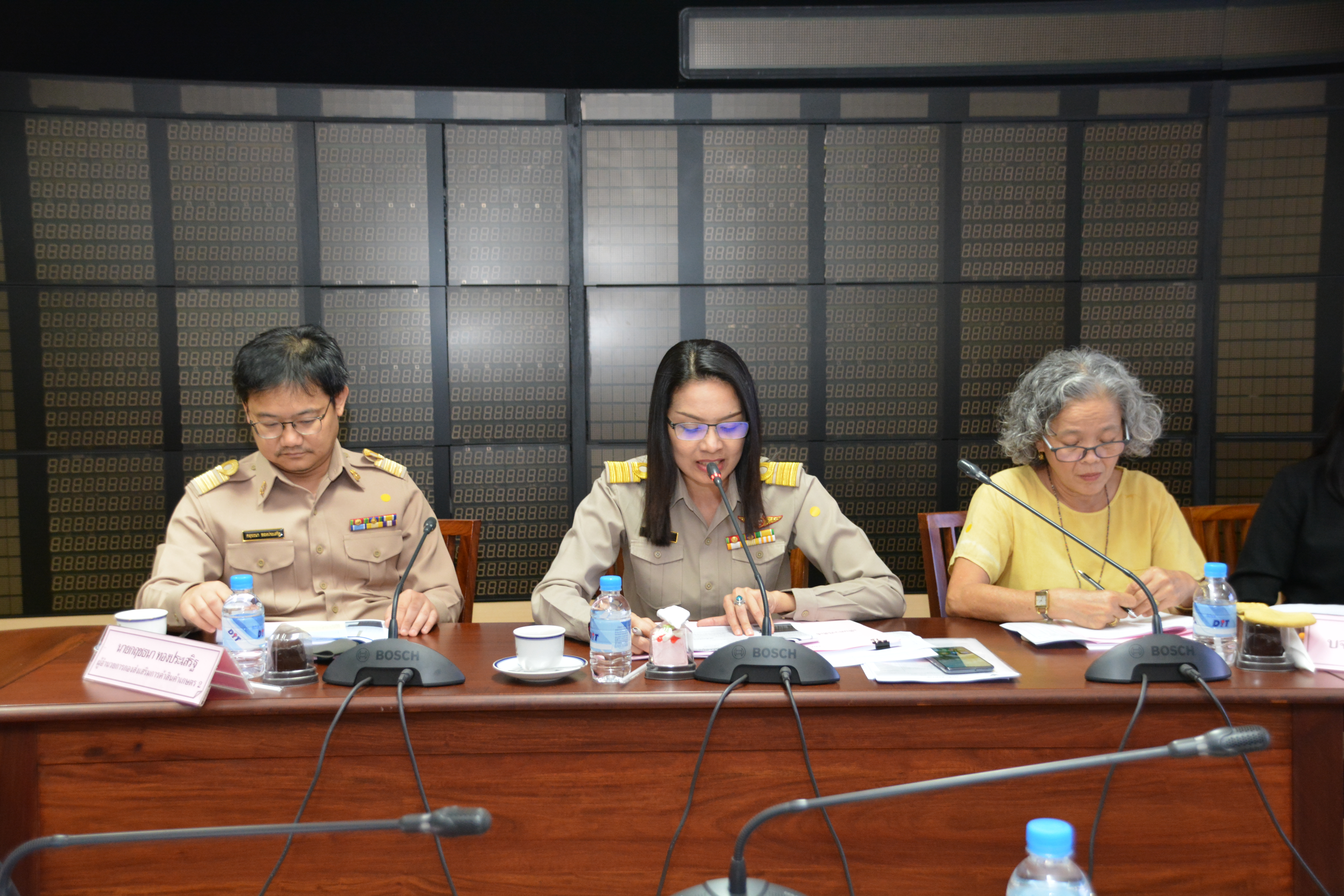 การประชุมคณะกรรมการเพื่อสนับสนุนการวางระบบมาตรฐาน GMP และ HACCP แก่ผู้ประกอบการค้าข้าว