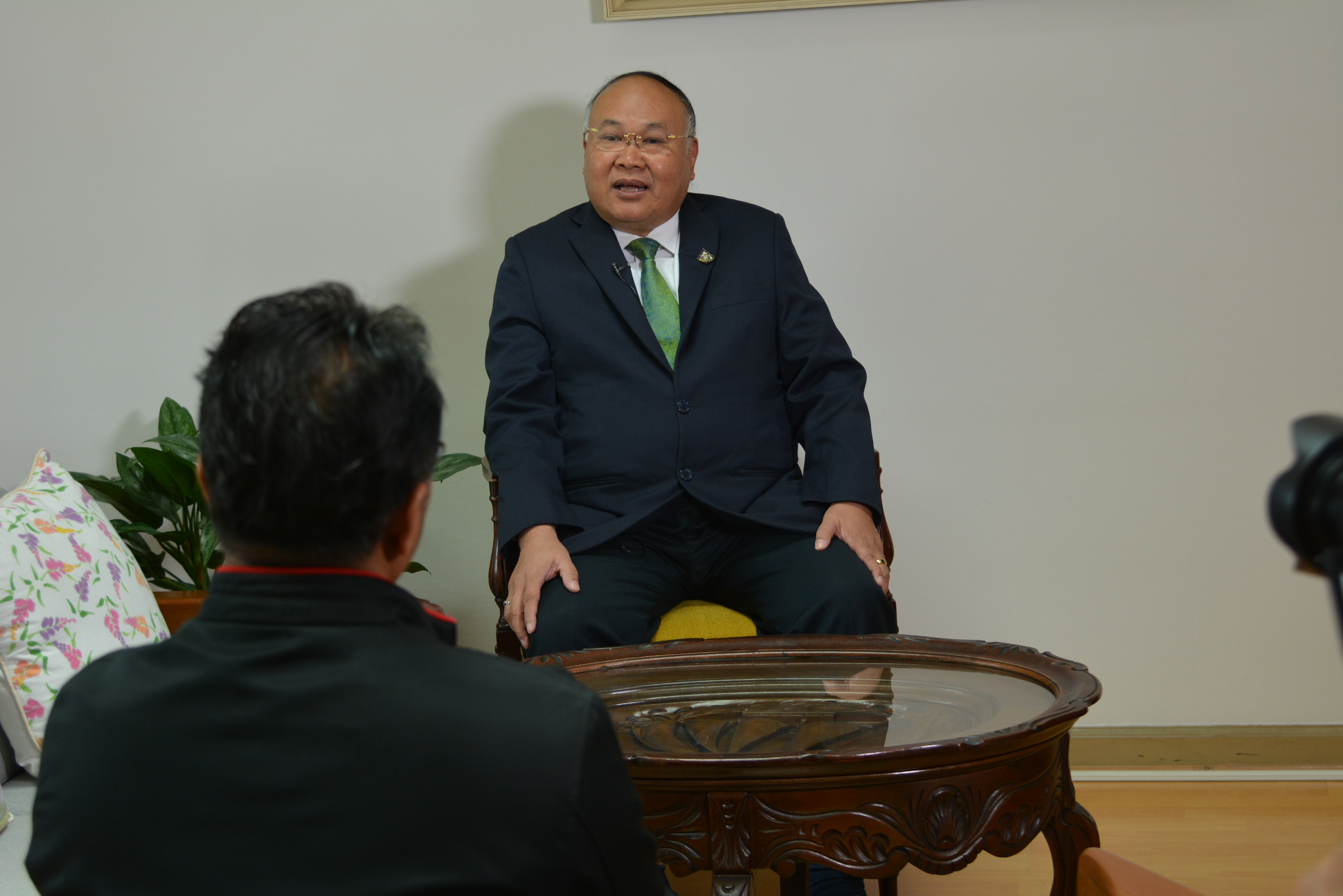รองอธิบดีกรมการค้าภายใน ให้สัมภาษณ์รายการ “เรื่องง่ายใกล้ตัว”