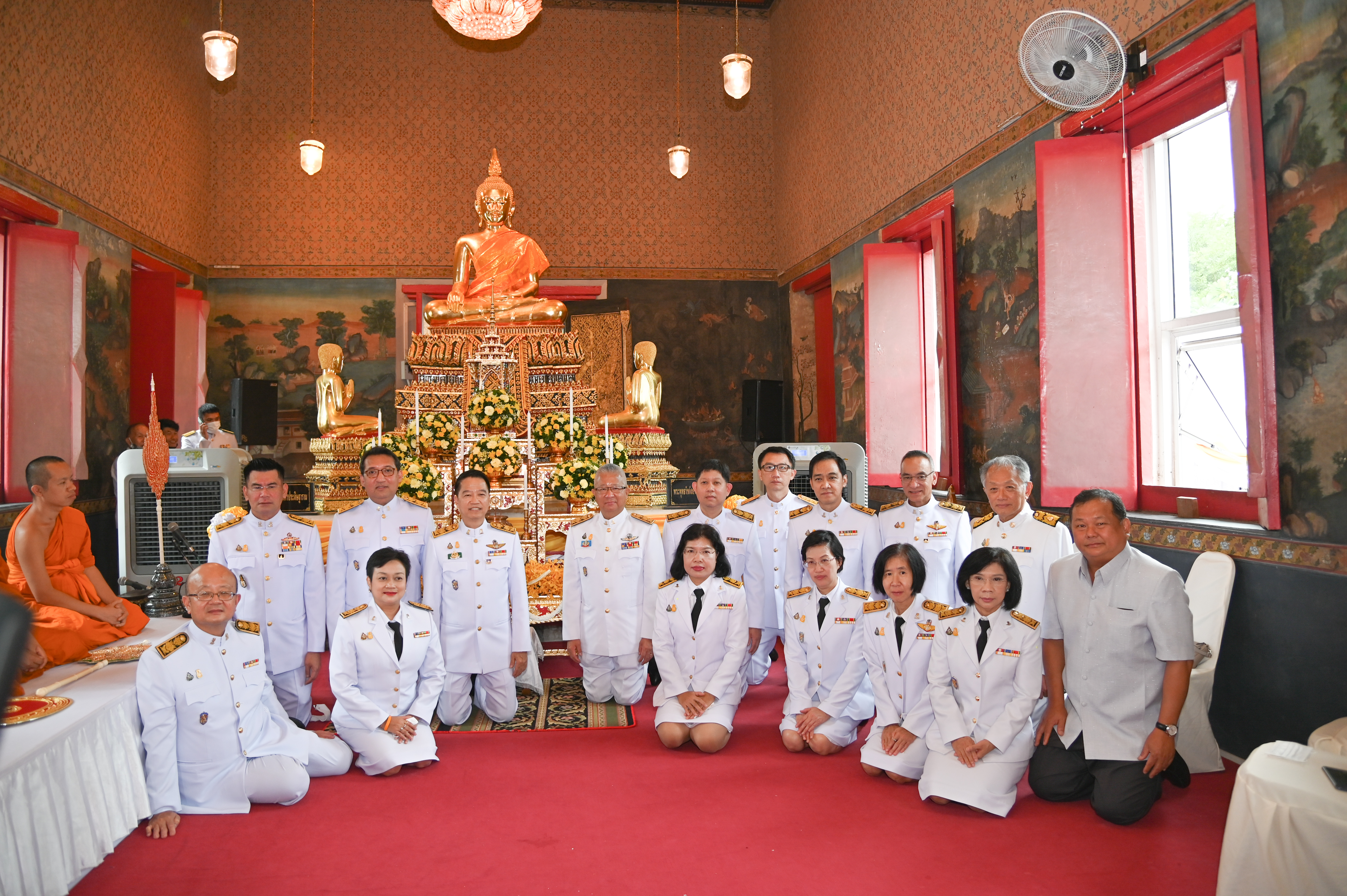 อธิบดีกรมการค้าภายใน ร่วมพิธีถวายผ้าพระกฐินพระราชทาน