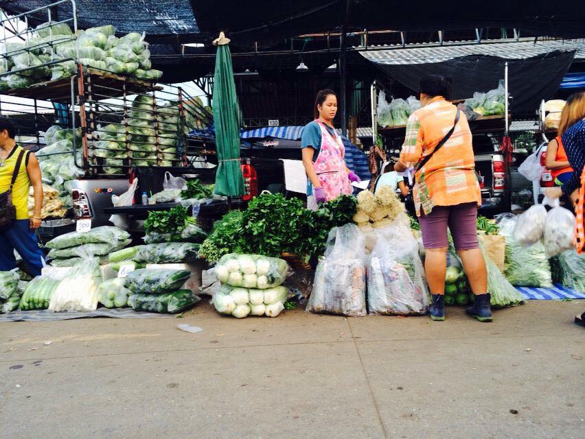 22938_ด้านหน้าตลาด.jpg