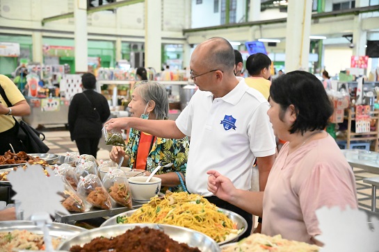 พาณิชย์ตรวจติดตามสถานการณ์สินค้าช่วงเทศกาลกินเจ