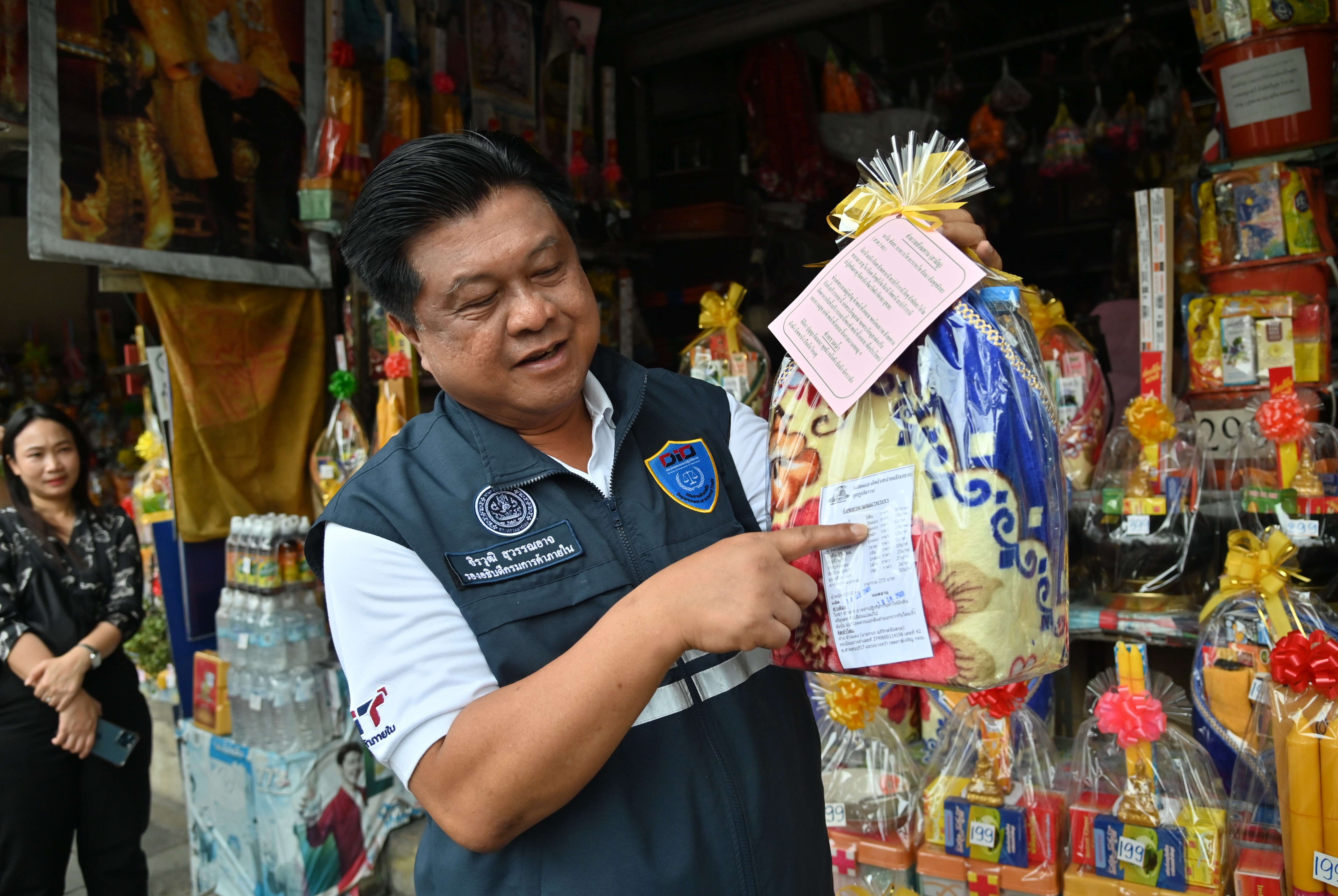 ข่าวเลขที่ 151/2569 “ค้าภายใน” ตรวจเข้มร้านสังฆภัณฑ์ช่วงวันวิสาขบูชา ย้ำปิดป้ายราคาชัดเจน พบราคาชุดสังฆทานยังทรงตัว (29 พฤษภาคม 2569)