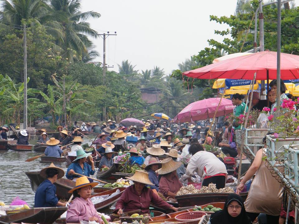 67826_บริเวณตลาด.jpg