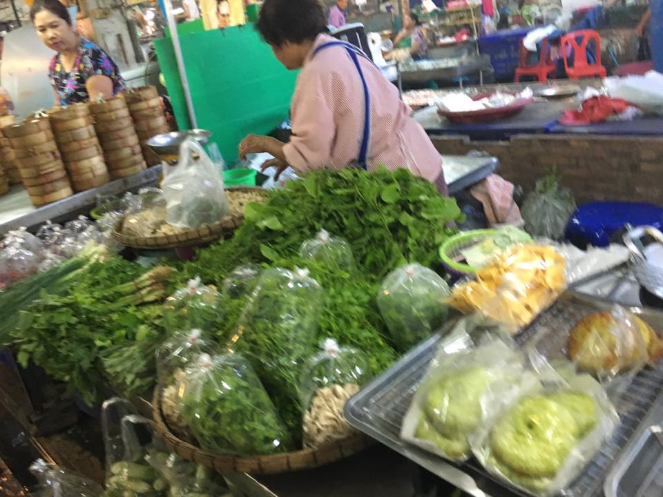 33635_แผงค้า ผัก.jpg