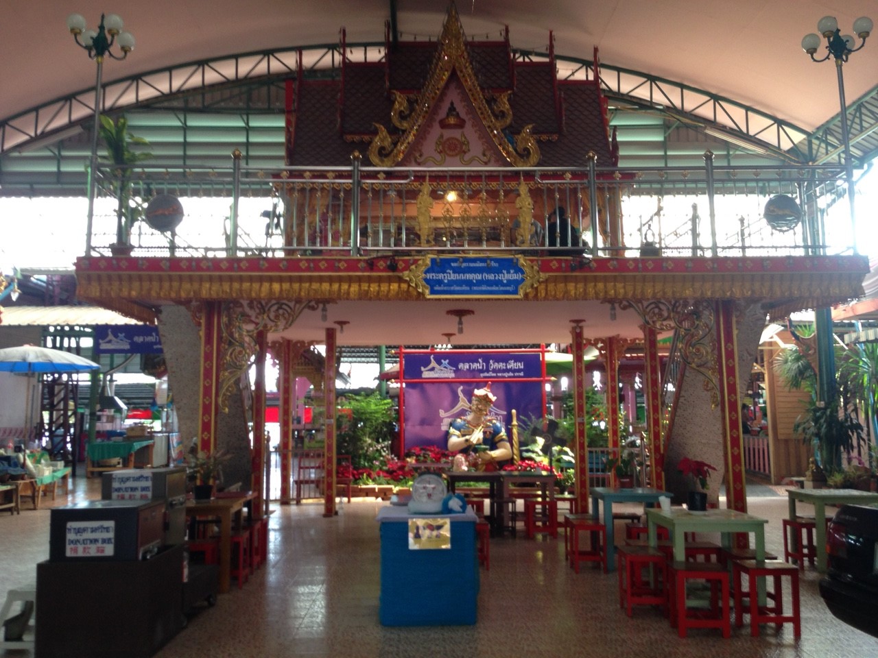 11107_ภายในบริเวณวัดตะเคียน.jpg