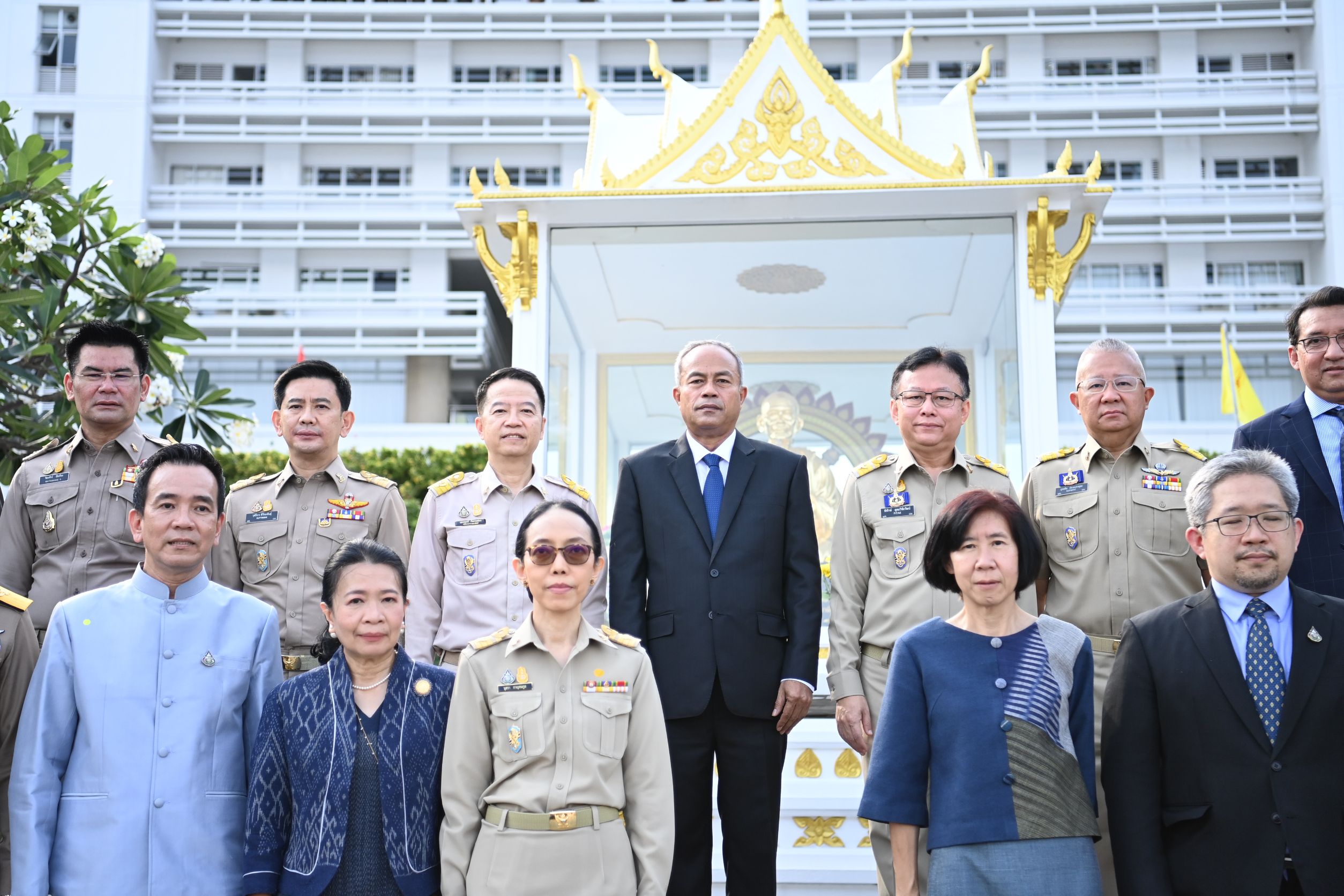 อธิบดีร่วมพิธีต้อนรับ รมช.