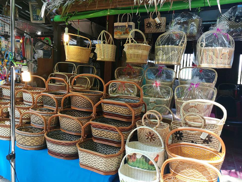 45495_ร้านขายตระกร้าหวาย.jpg