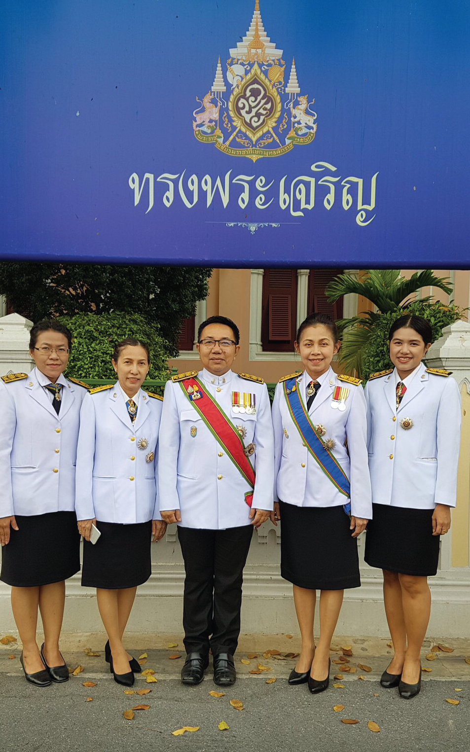 รองอธิบดีเข้าร่วมพระราชพิธีทรงบำเพ็ญพระราชกุศลถวายผ้าพระกฐิน