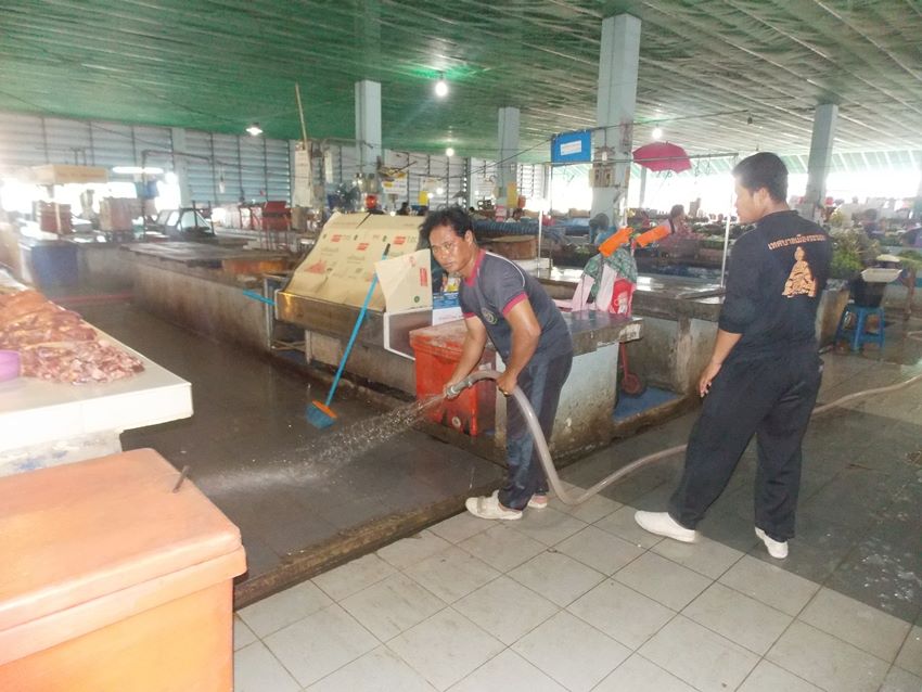 44595_ล้างตลาด 2.jpg