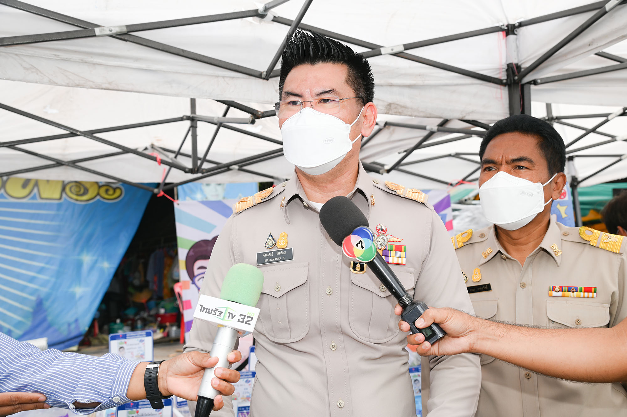 ตรวจเยี่ยมโมบายพาณิชย์ลดราคา! ลดราคา Lot 20