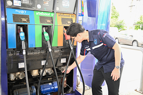 กรมการค้าภายในลงพื้นที่ตรวจปั๊มตรวจสอบบังคับใช้กฎหมายเข้มงวด ปกป้องสิทธิผู้บริโภค