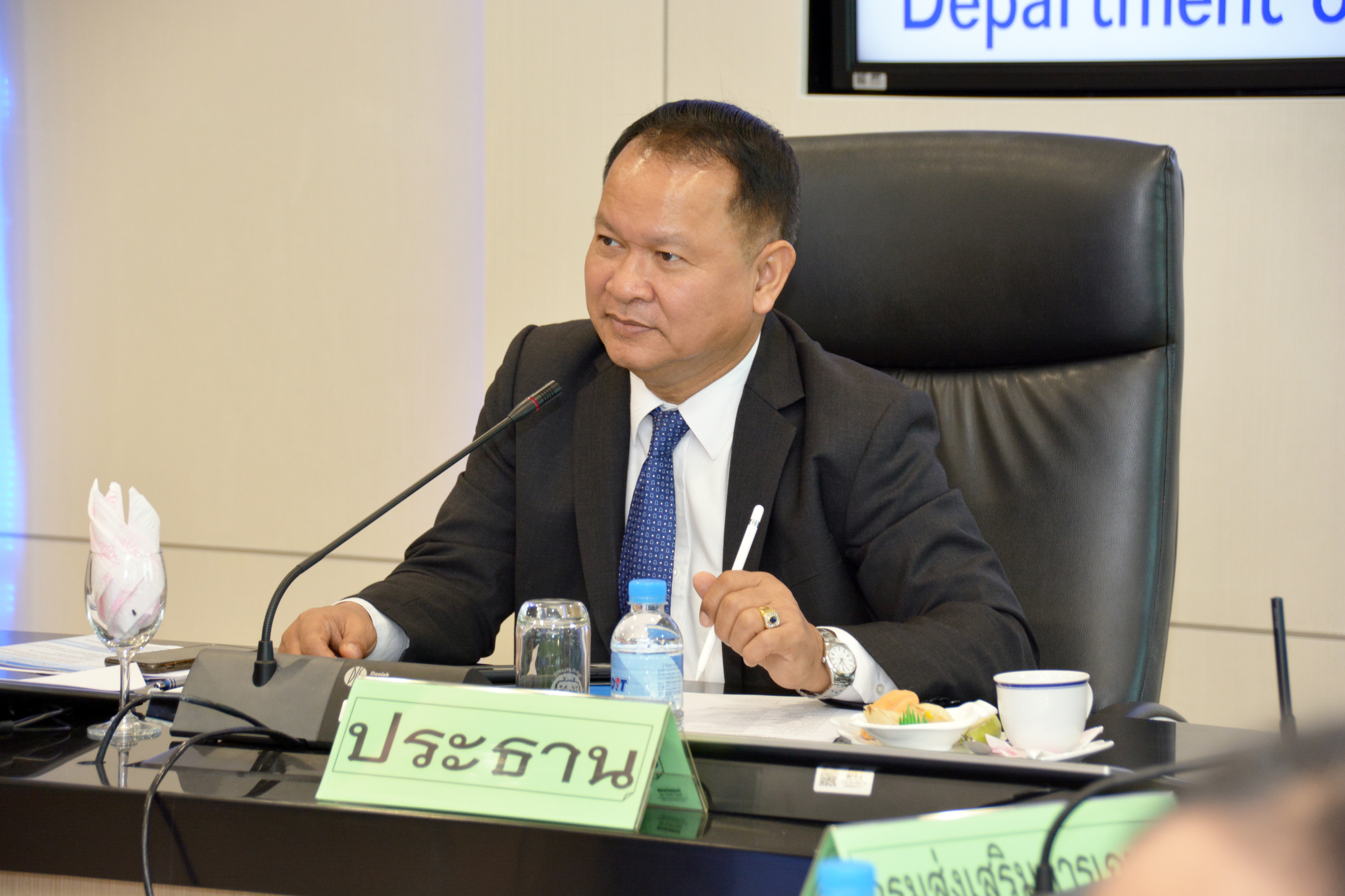 การประชุมหารือแนวทางการซื้อขายมันสำปะหลังที่เป็นธรรม
