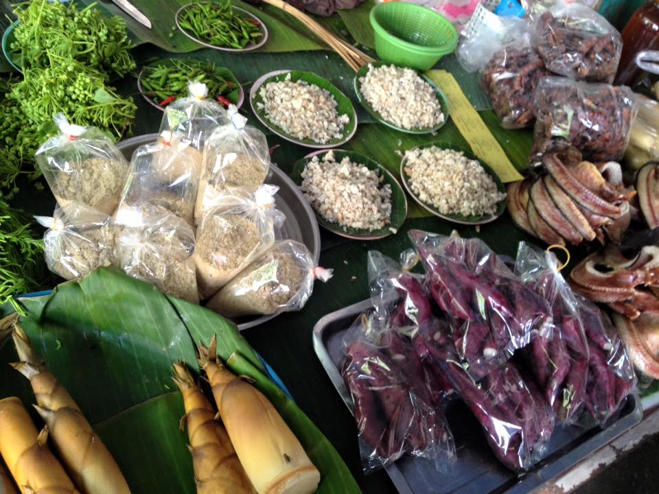 23522_แผงค้า ผัก.jpg