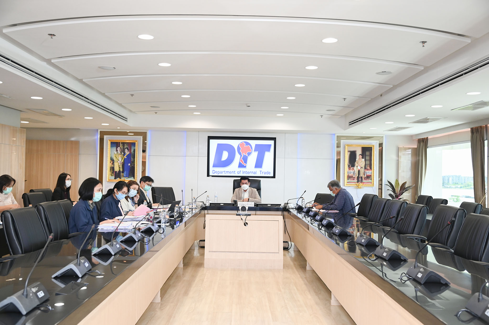 พาณิชย์ประชุมบริหารจัดการ สมดุลน้ำมันปาล์ม