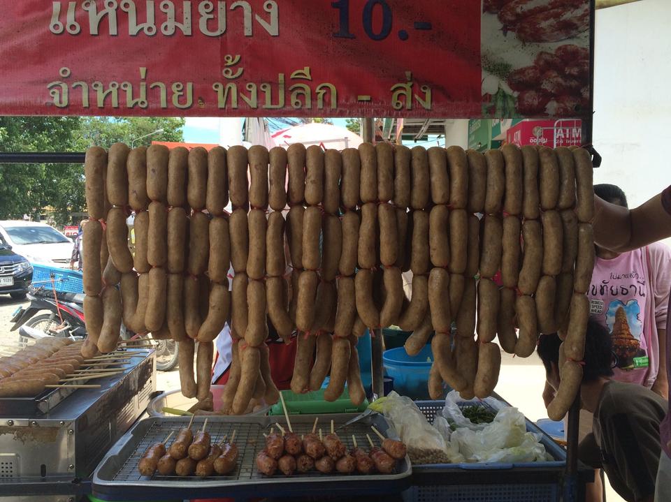 22340_แผงค้า แหนม.jpg