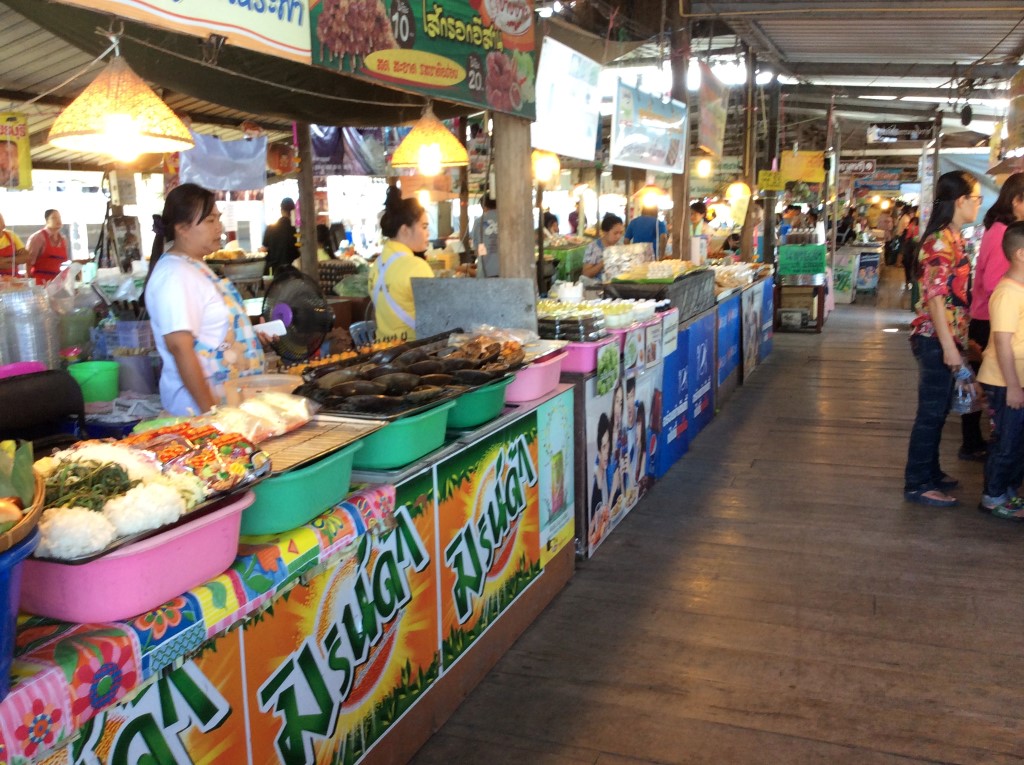 11126_ภายในตลาด 5.JPG