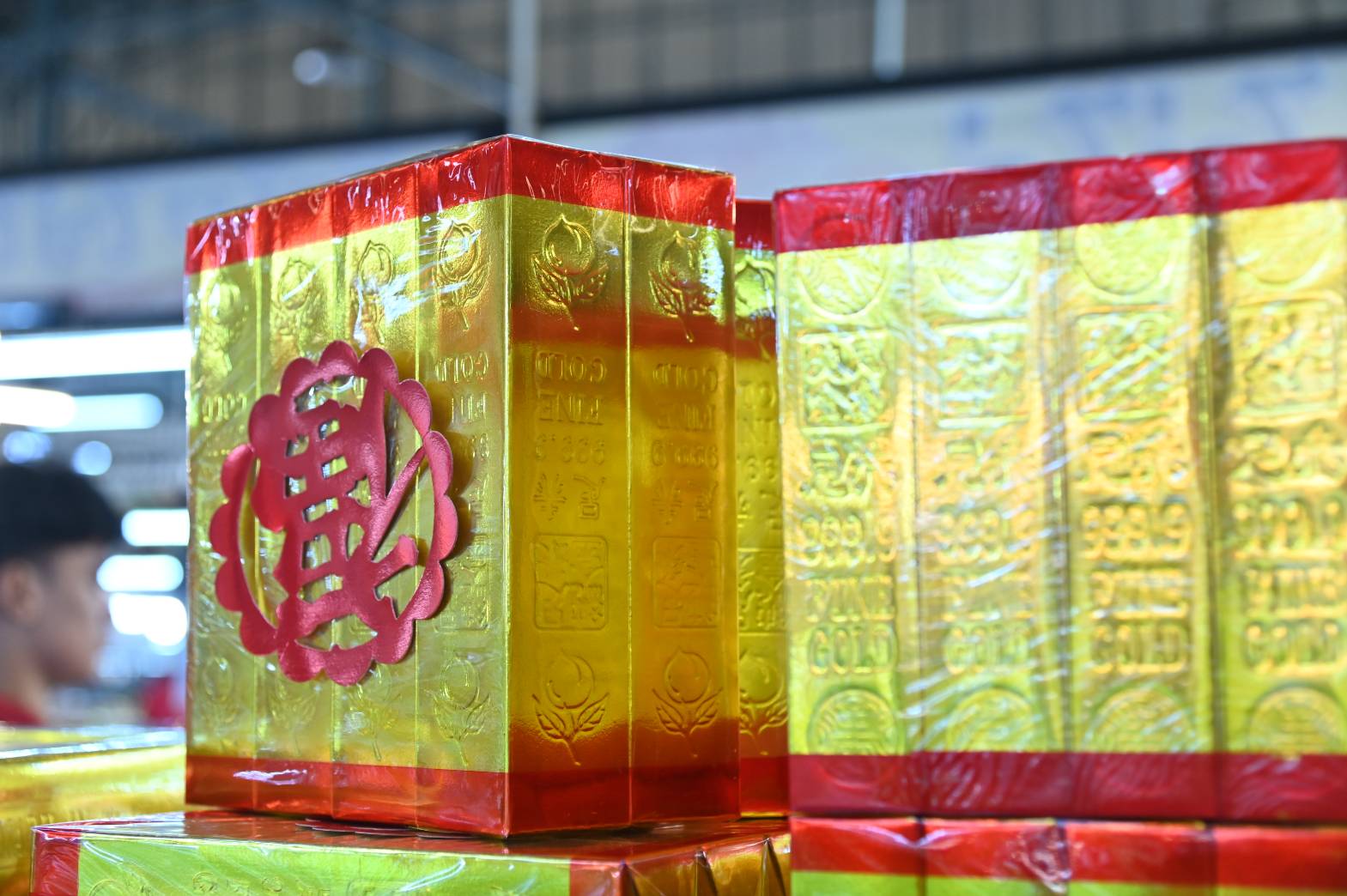 ข่าวเลขที่ 73/2569 “พาณิชย์ส่งสุข รับตรุษจีน ปีม้าทอง 2026” ผนึกตลาด ห้างค้าส่งค้าปลีก จัดโปรตรุษจีน ลดสูงสุด 50%  (13 กุมภาพันธ์ 2569)