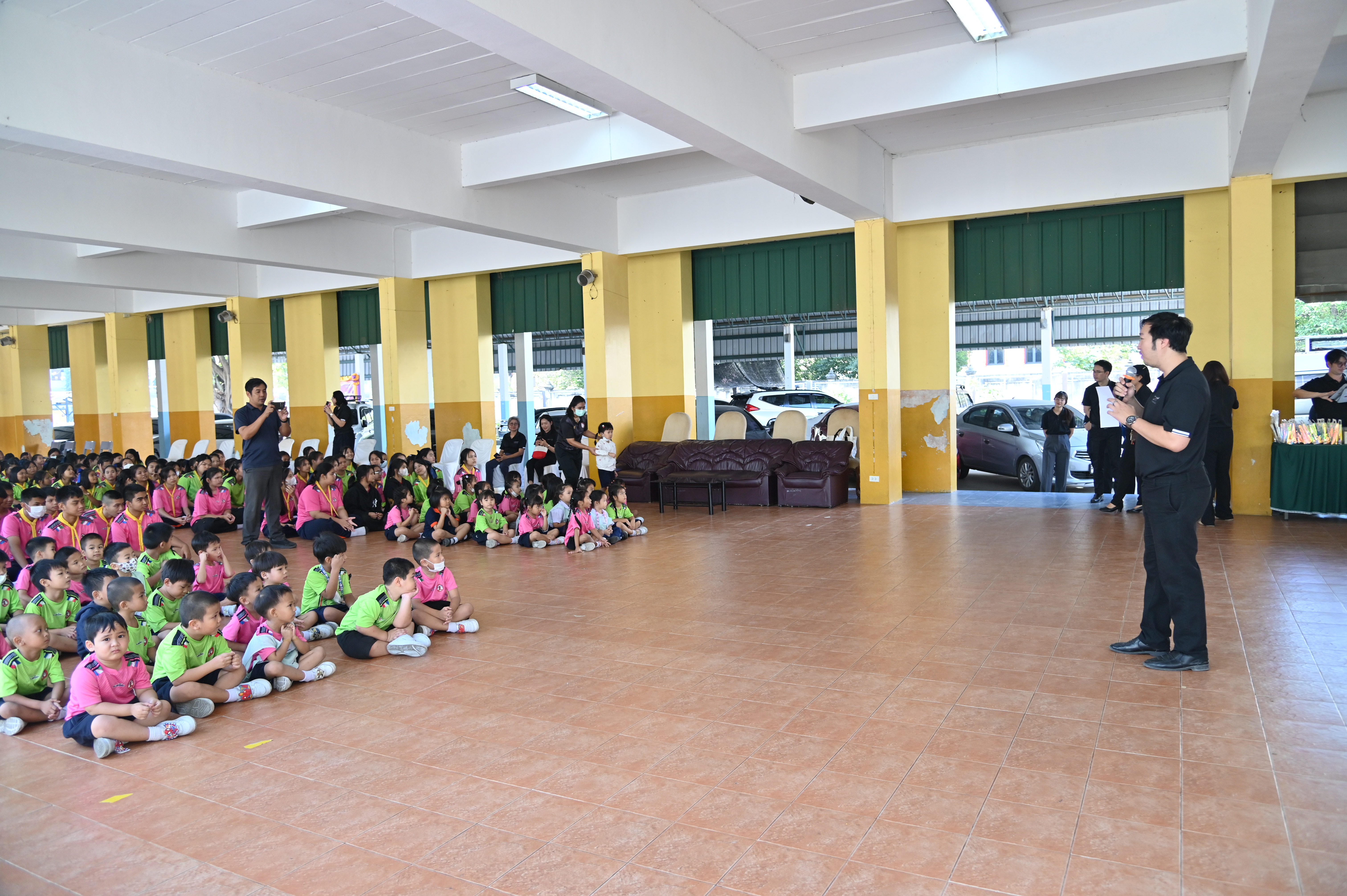 DIT กรมการค้าภายใน ร่วมส่งความห่วงใย มอบสิ่งของสนับสนุนเพื่อประโยชน์ต่อชุมชนและสังคม