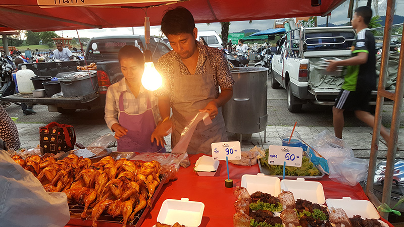 45804_หน้าร้านขายไก่ย่าง.jpg