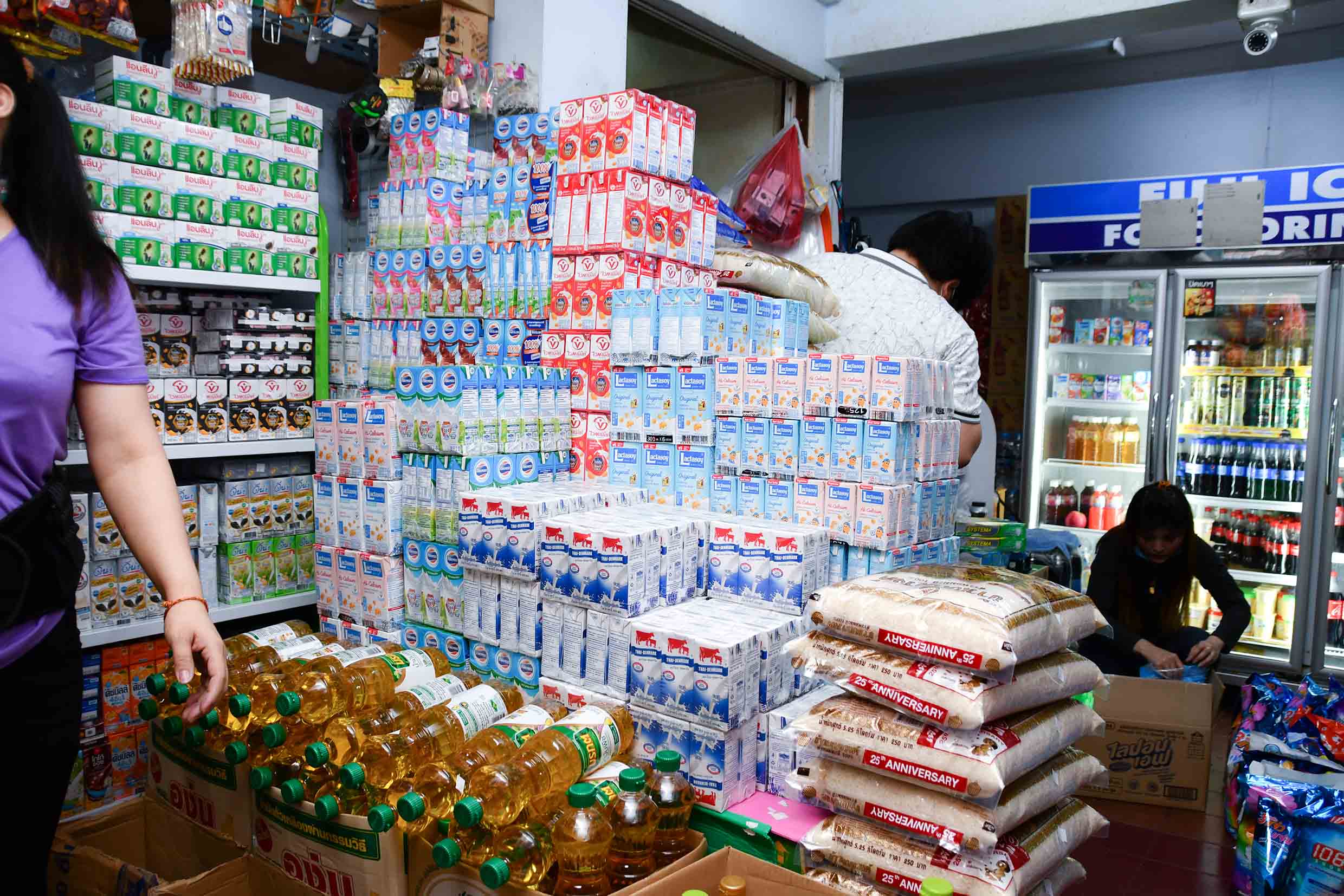 อธิบดีร่วมลงพื้นที่ตรวจเยี่ยมร้านธงฟ้าฯ