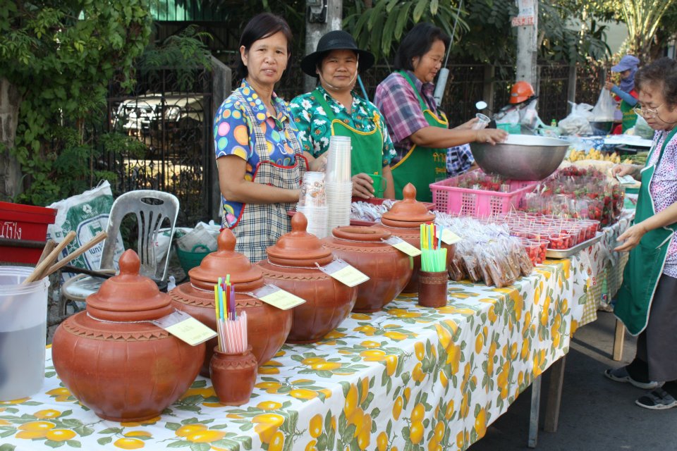 21517_ร้านขายขนมจีน น้ำยา.jpg