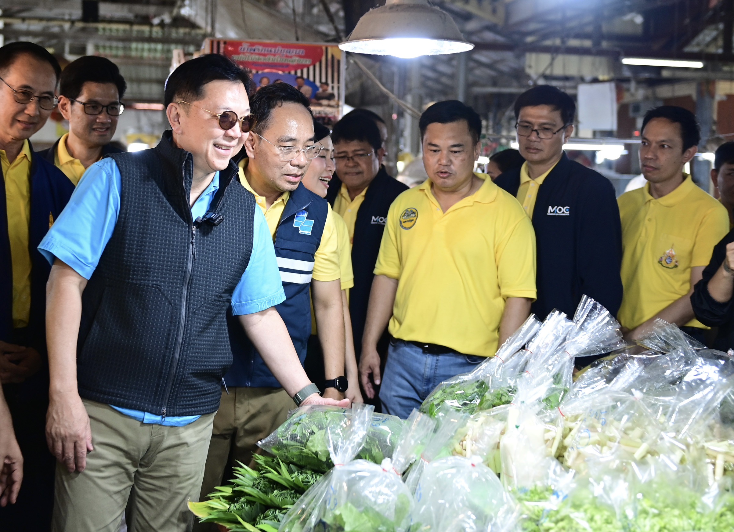 “พาณิชย์” ลุยตลาดดอนหวาย ดันตลาดต้องชมทั่วไทย 