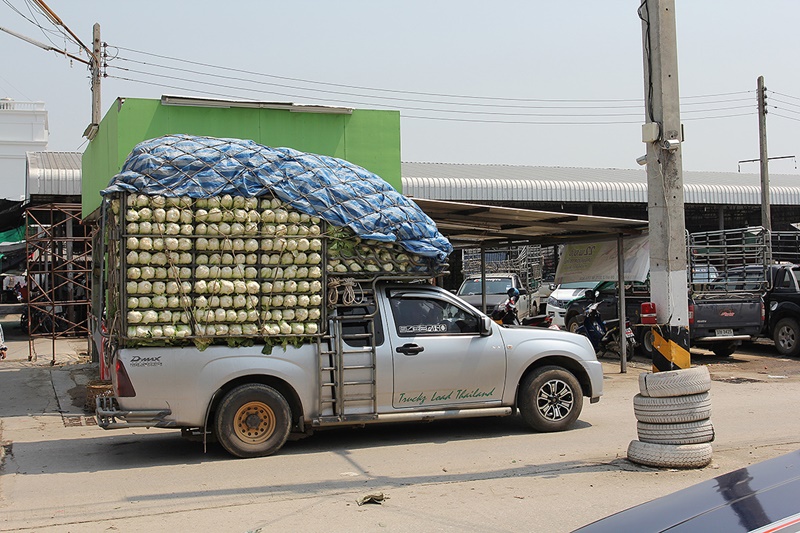 21942_รถขนสินค้า.JPG