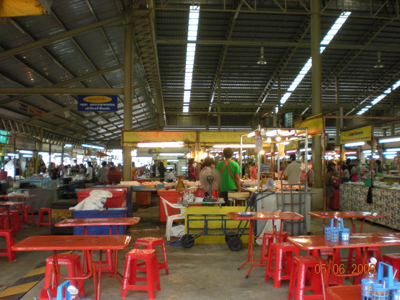 22177_ศูนย์อาหาร.JPG