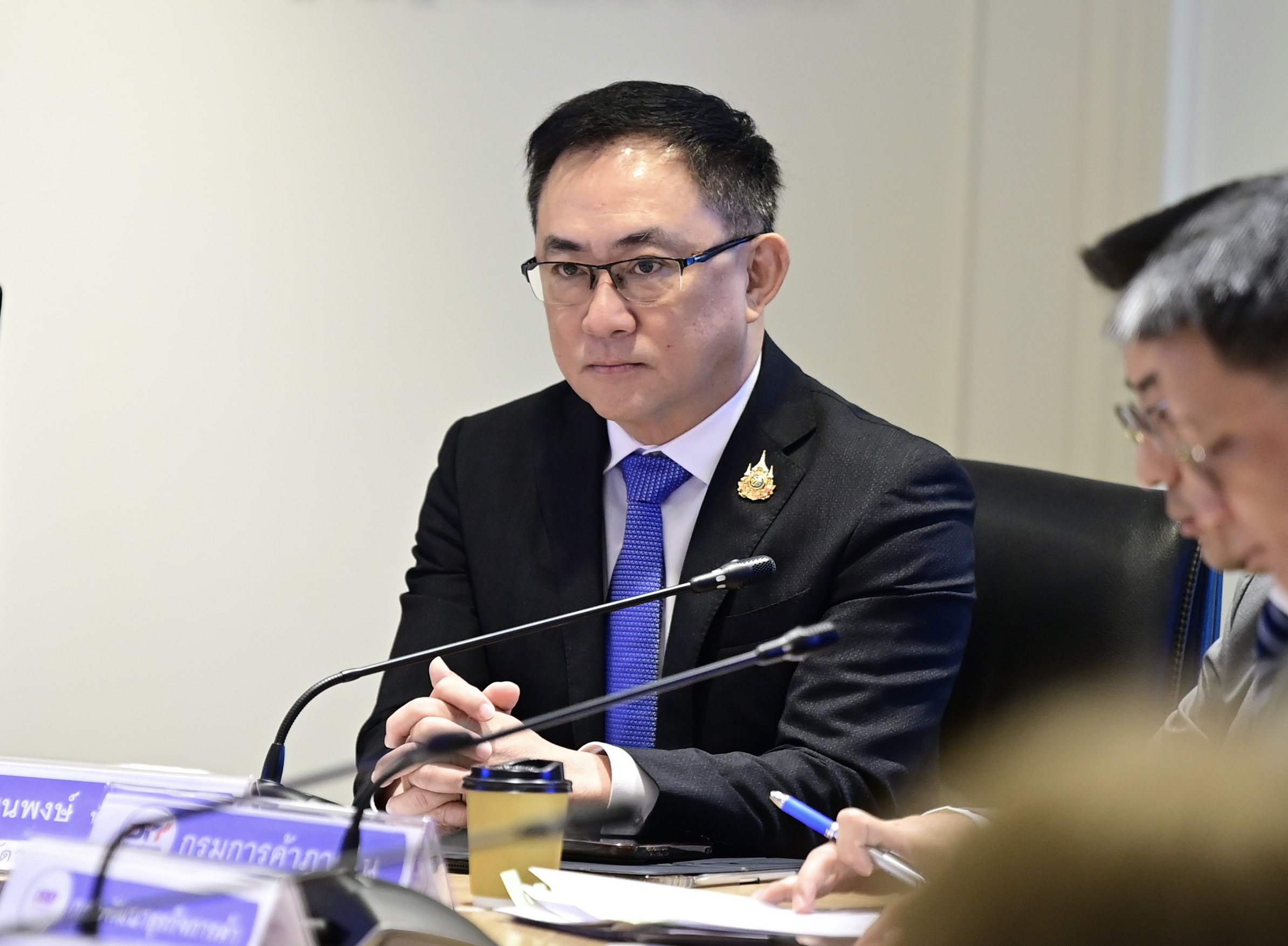 ข่าวเลขที่ 16/2570 “ศุภจี” ผนึกหน่วยงานรัฐ–แพลตฟอร์ม ลดค่าธรรมเนียม GP สำเร็จ! ช่วย SMEs สร้างกติกาการค้าโปร่งใส เป็นธรรมพร้อมเร่งยกร่าง พ.ร.บ.เศรษฐกิจแพลตฟอร์มดิจิทัล ดูแลทุกภาคส่วนในระยะยาว (28 ตุลาคม 2569)