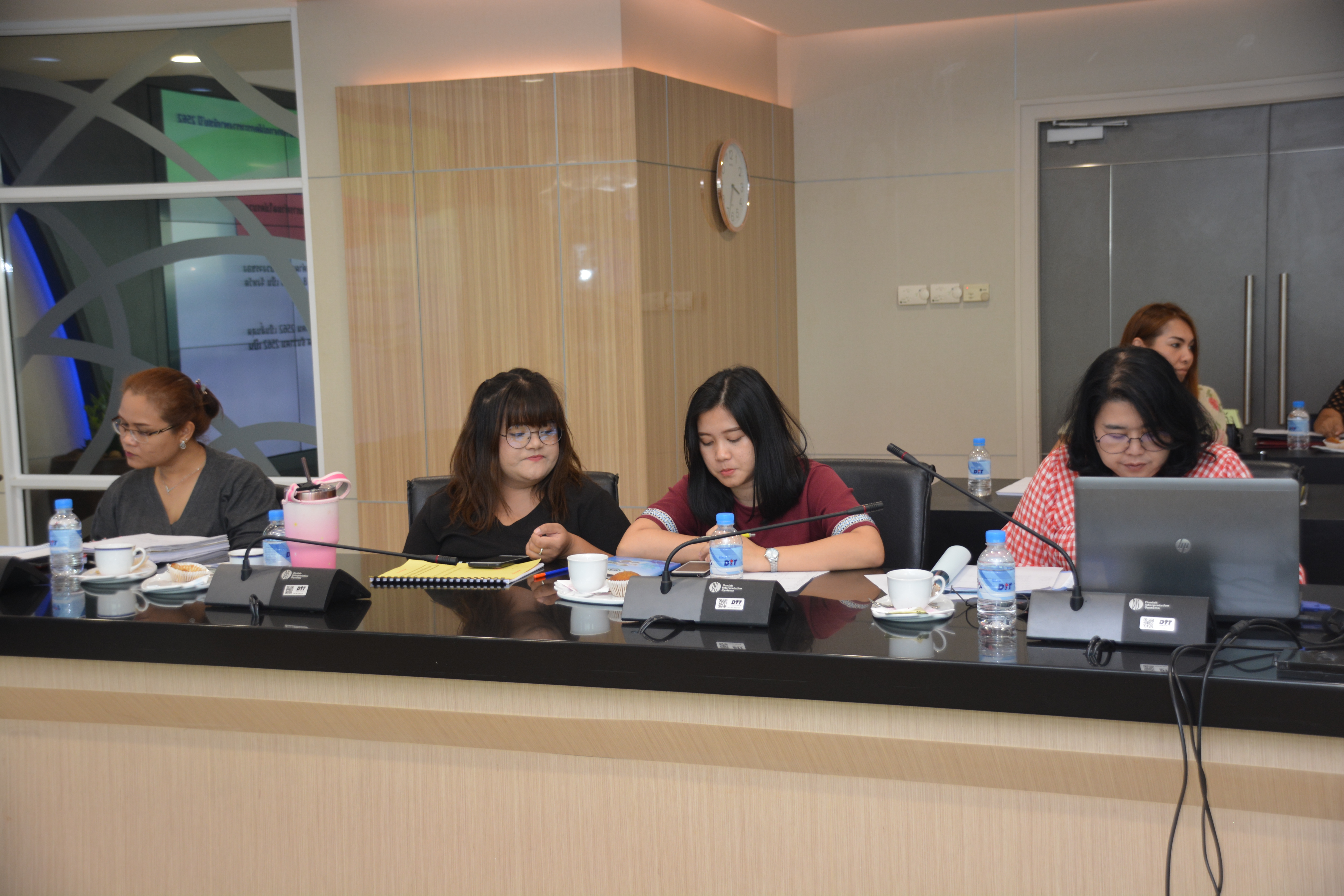 รองอธิบดีร่วมประชุมคณะกรรมการบริหารกองทุนรวมเพื่อช่วยเหลือเกษตรกร