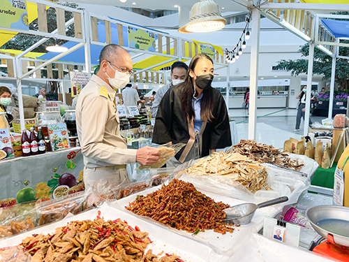 กิจกรรมสัมมนาให้ความรู้เเละสร้างเครือข่ายให้แก่กลุ่มเกษตรกร