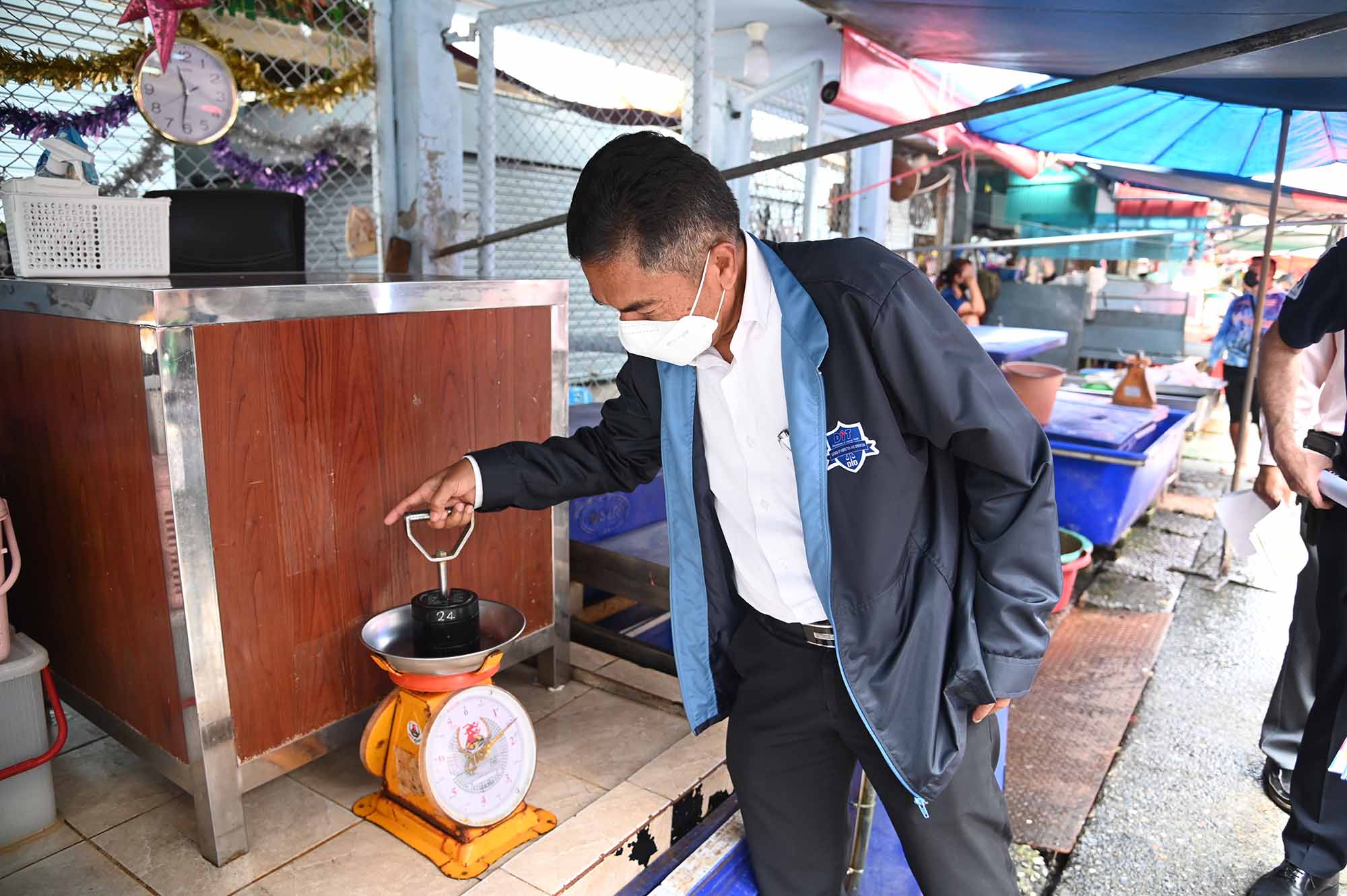 ตรวจสอบความถูกต้อง