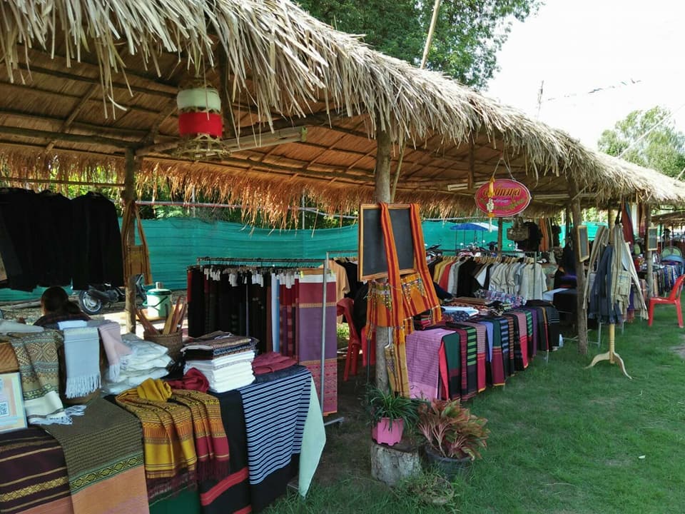 67513_บริเวณตลาด.jpg