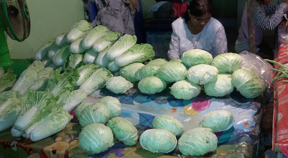 44100_แผงค้า ผัก.jpg