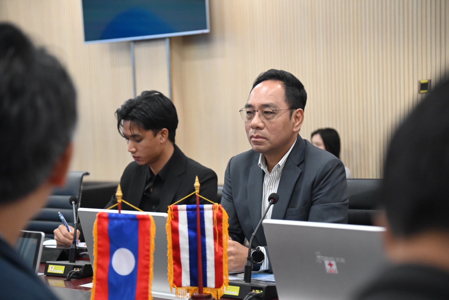 กรมการค้าภายใน ประชุมติดตามความคืบหน้าการดำเนินงาน ตามกรอบบันทึกความเข้าใจ MOU ด้านชั่งตวงวัดไทย-ลาว และหารือแลกเปลี่ยนด้านการค้ากับกรมการค้าภายในแห่ง สปป.ลาว