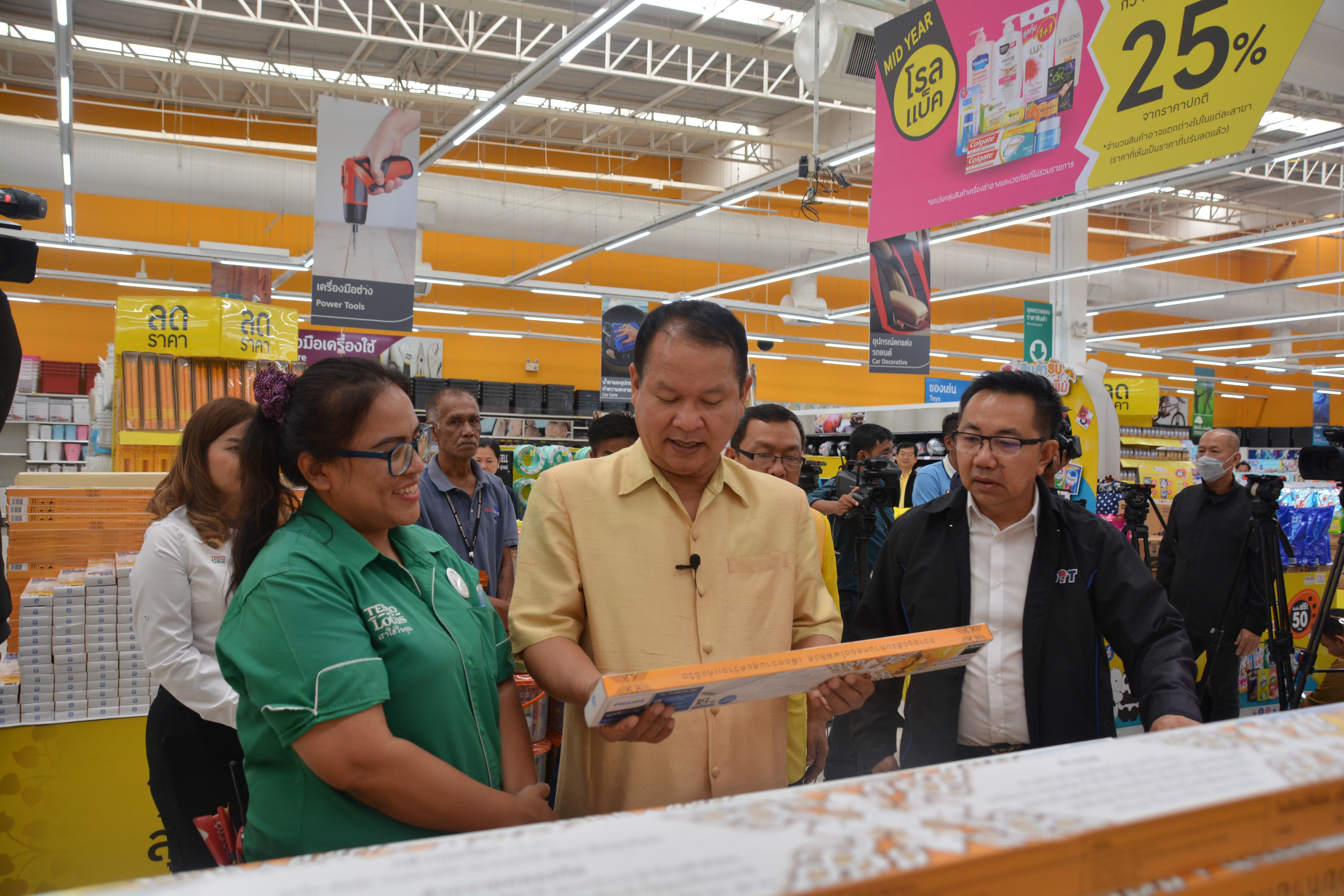 อธิบดีลงพื้นที่ตรวจสอบการจำหน่ายชุดสังฆทาน