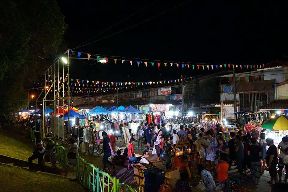 57307_บริเวณถนนคนเดิน.jpg