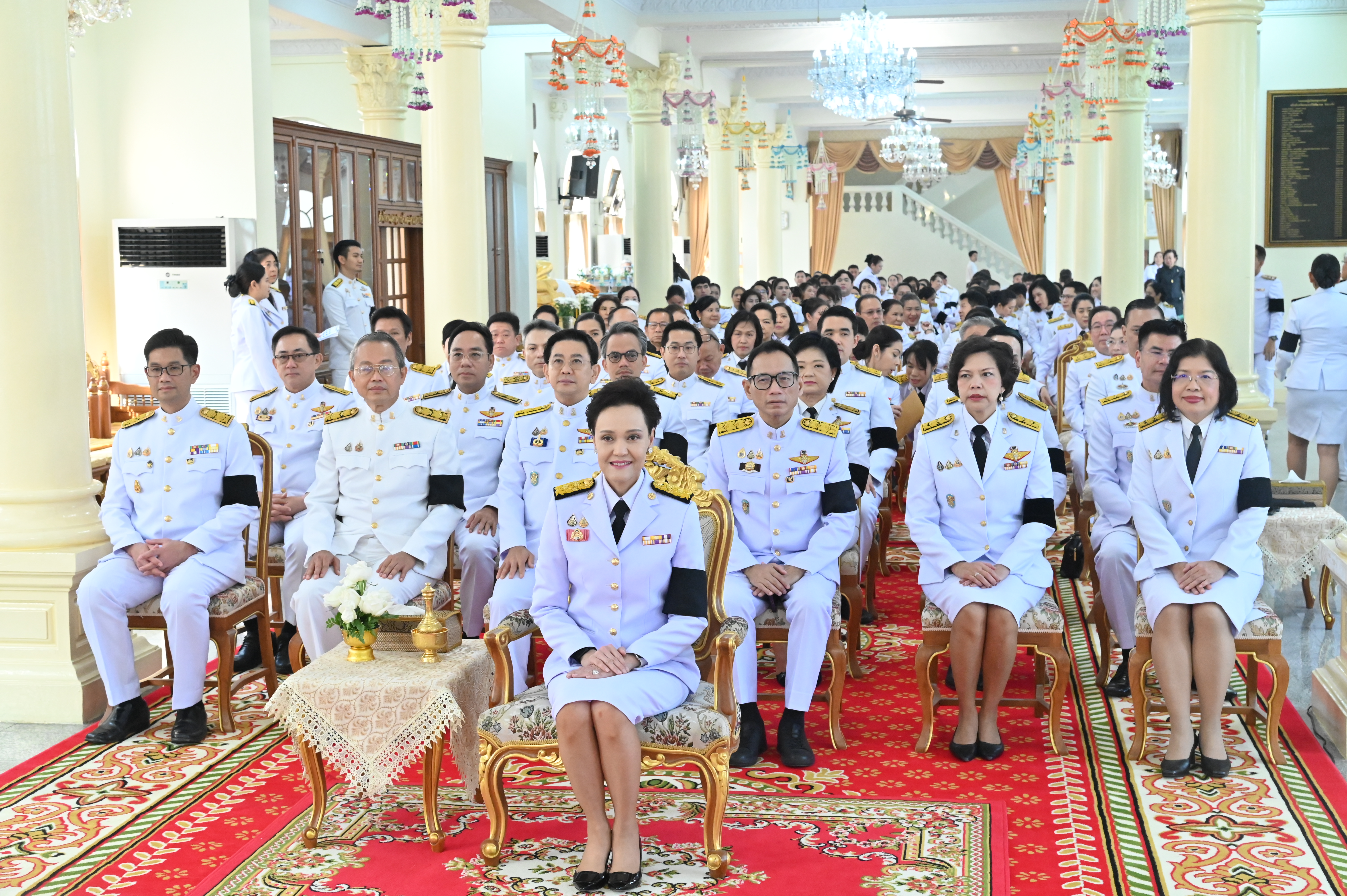 พิธีบำเพ็ญกุศลสตมวาร ครบ 100 วัน  ถวายเป็นพระราชกุศลสมเด็จพระนางเจ้าสิริกิติ์  พระบรมราชินีนาถ พระบรมราชชนนีพันปีหลวง