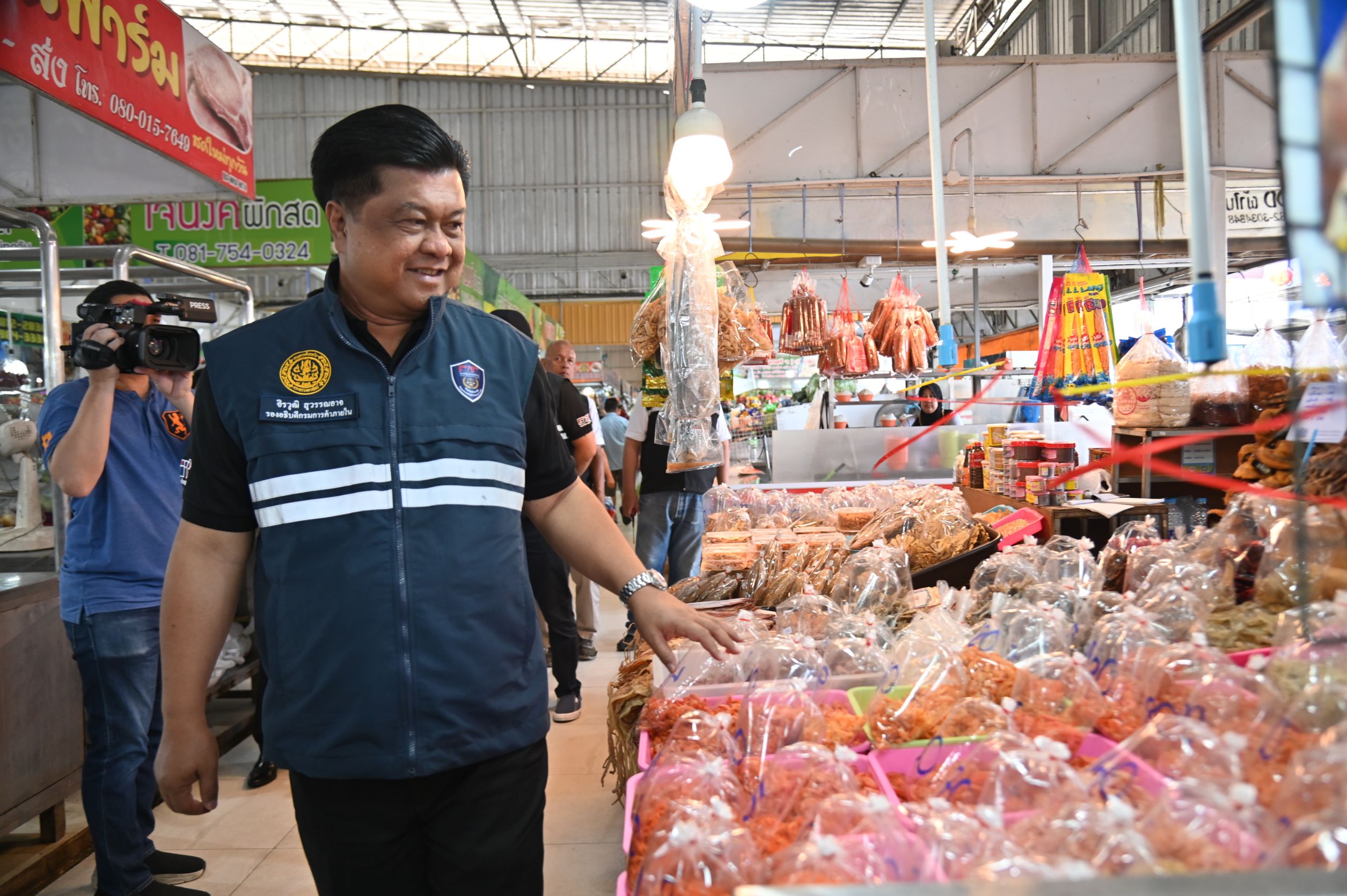 ข่าวเลขที่ 209/2569 กรมการค้าภายในเช็กตลาดก่อนสารทจีน ดูแลราคา ป้ายราคา เครื่องชั่ง คนจับจ่ายเพิ่ม หมู ไก่ ผักผลไม้ราคาปกติ (25 สิงหาคม 2569)