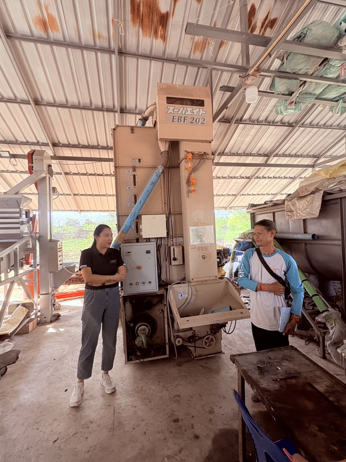 DIT ลงพื้นกลุ่มแปลงใหญ่ข้าว จังหวัดนครปฐม  ผลักดันการทำ "ข้าวประณีต" และการแปรรูปเพิ่มมูลค่าสินค้าเกษตร 