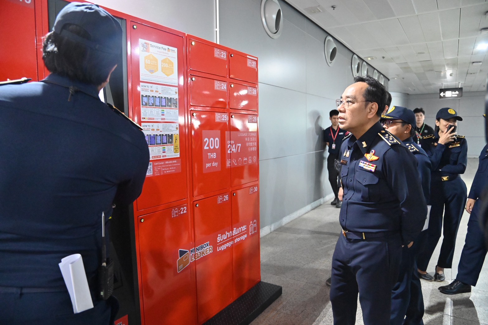 'พาณิชย์' ปูพรมตรวจเข้มช่วงปีใหม่ ตรวจเครื่องชั่ง-หัวจ่ายน้ำมัน-ป้ายราคา สนามบิน สถานีขนส่ง สร้างความเชื่อมั่นประชาชน