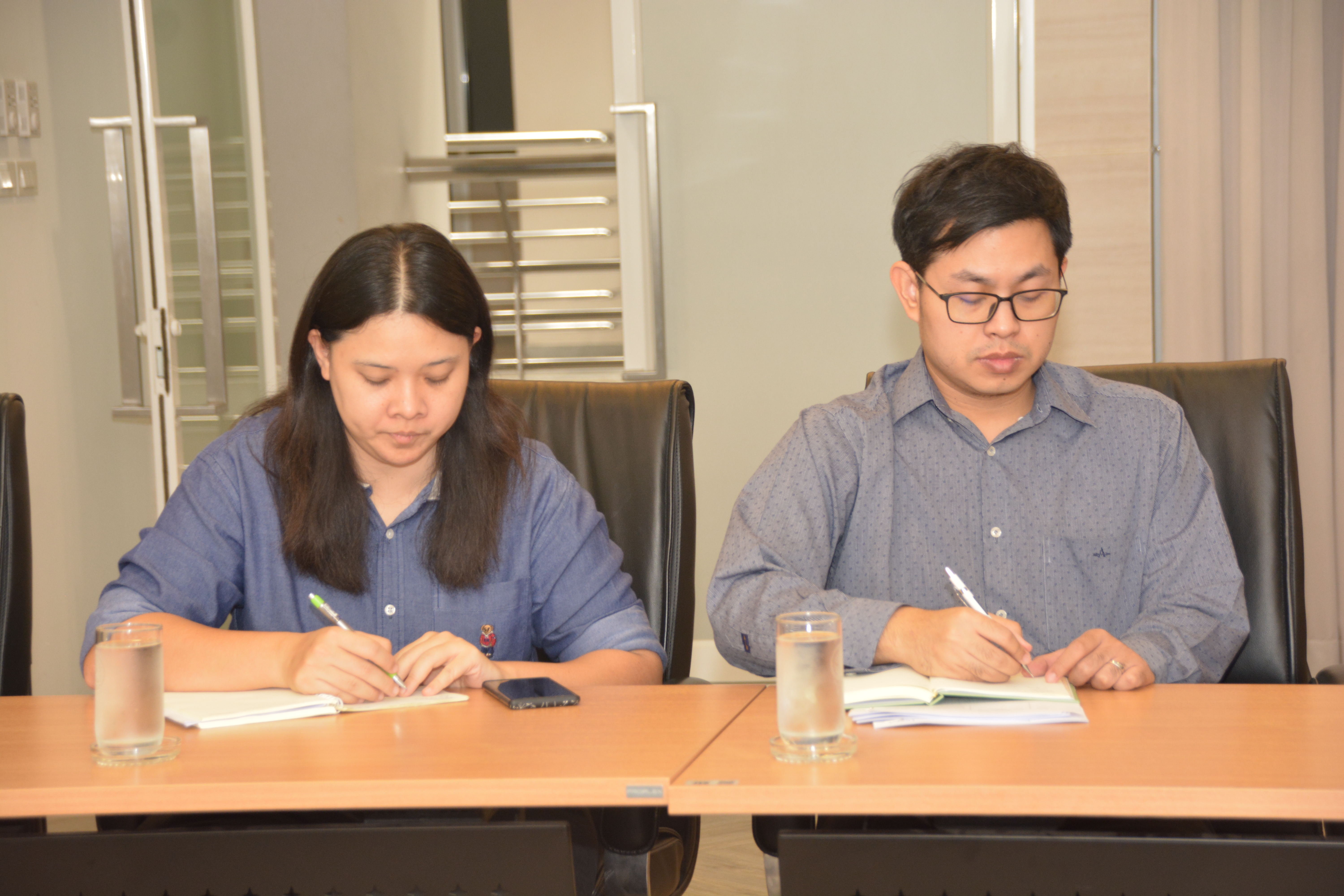 การประชุมหารือสถานการณ์สินค้าหน้ากากอนามัย