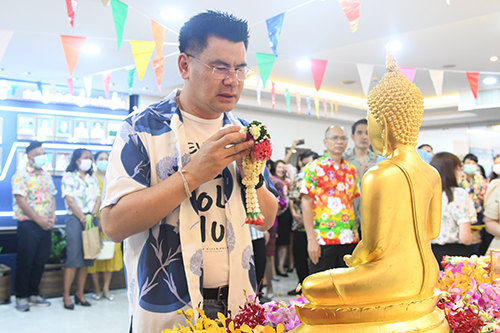 คน.ร่วมสืบสานประเพณีสงกรานต์