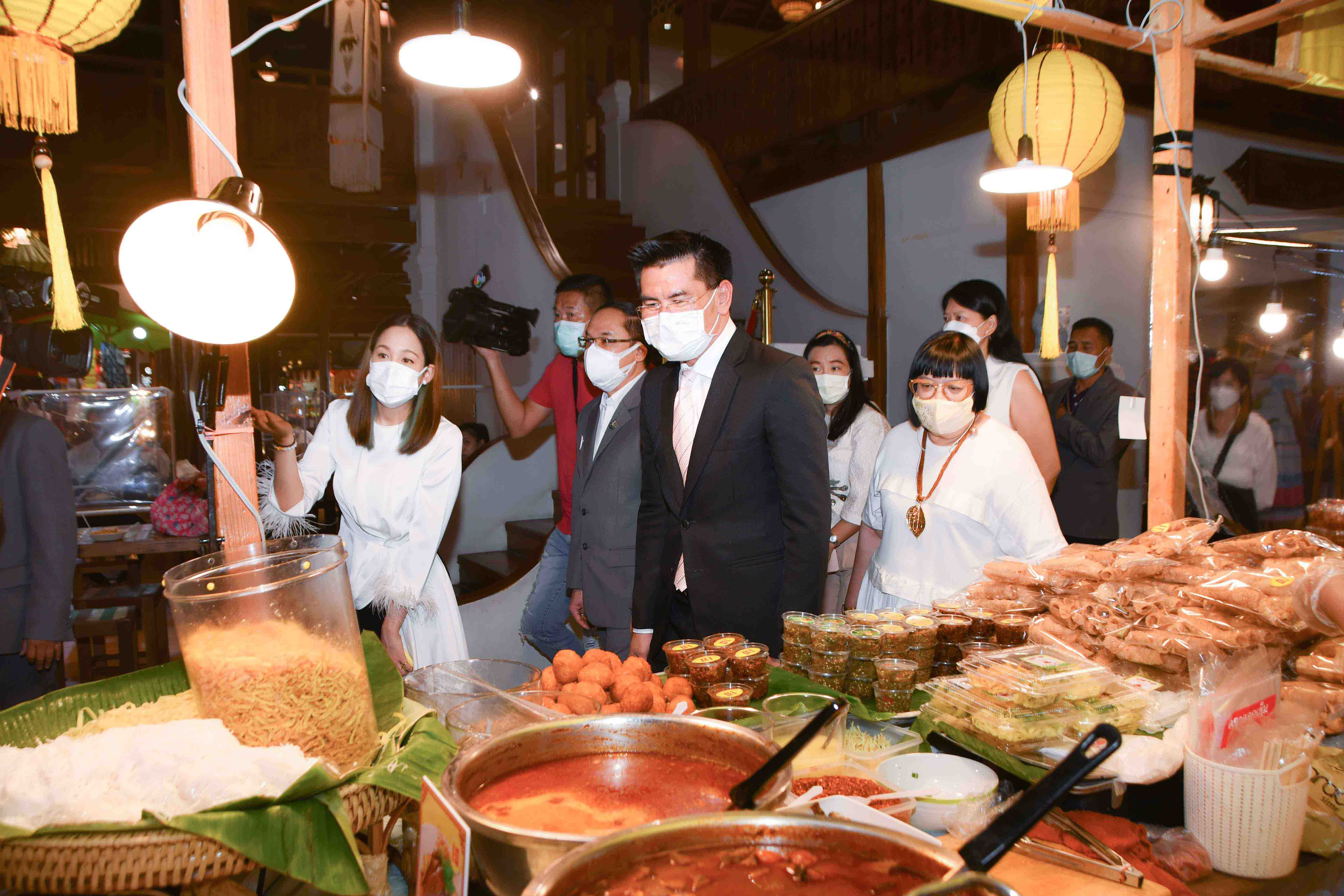 พาณิชย์ลุยตรวจราคาสินค้าช่วงกินเจ