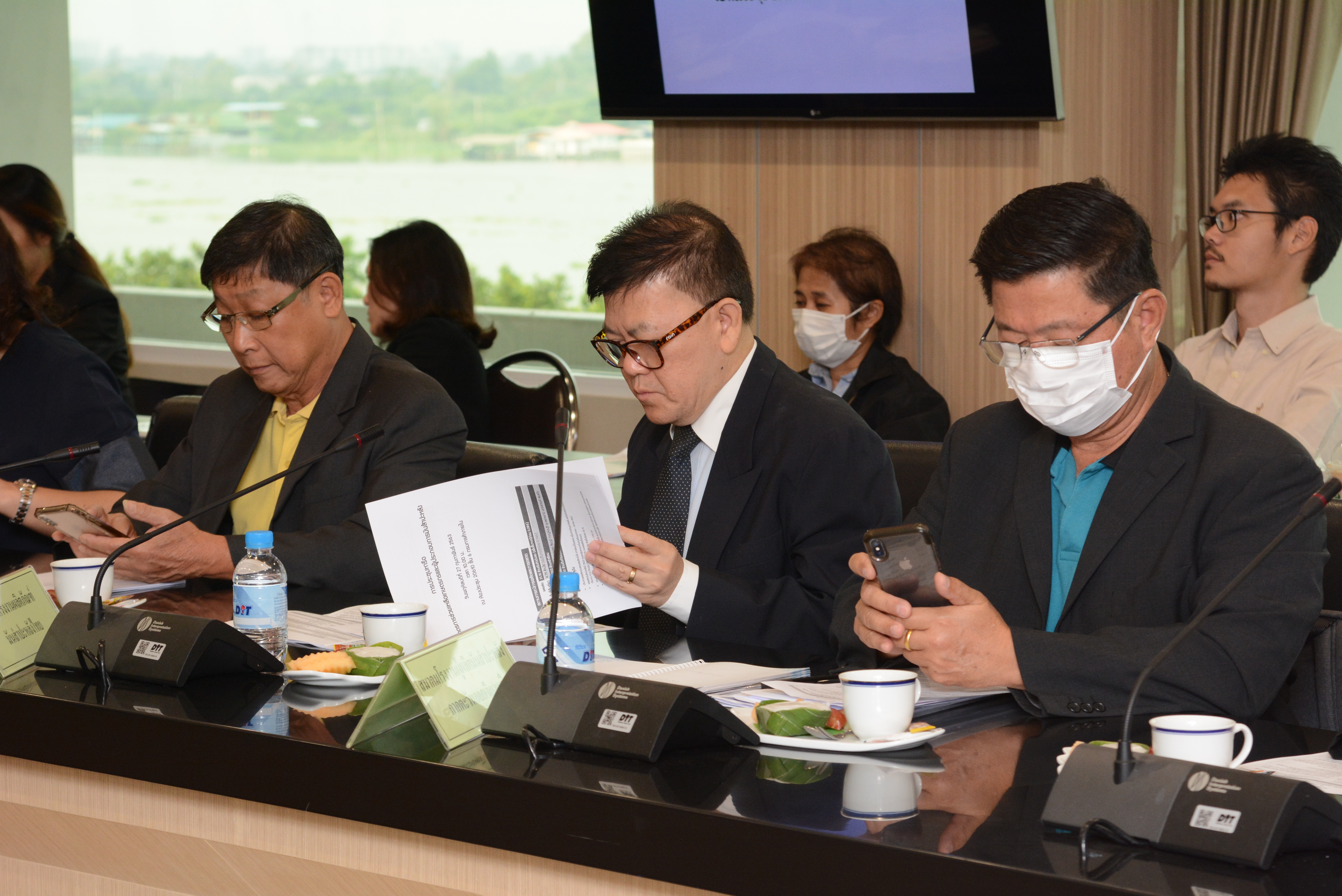 การประชุมหารือมาตรการช่วยเหลือเกษตรกร และผุู้ประกอบการมันสำปะหลัง