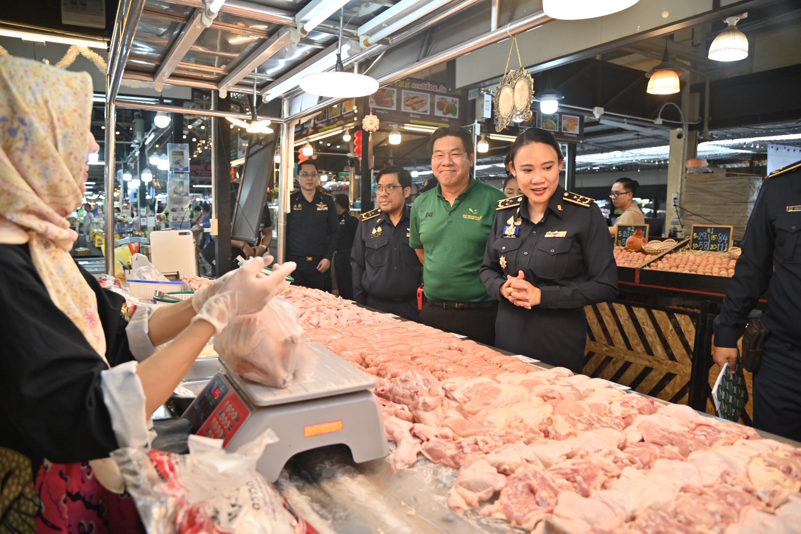 DIT ลงพื้นที่ตรวจสอบรักษาความเป็นธรรมทางการค้าช่วงเทศกาลสงกรานต์ 2569 